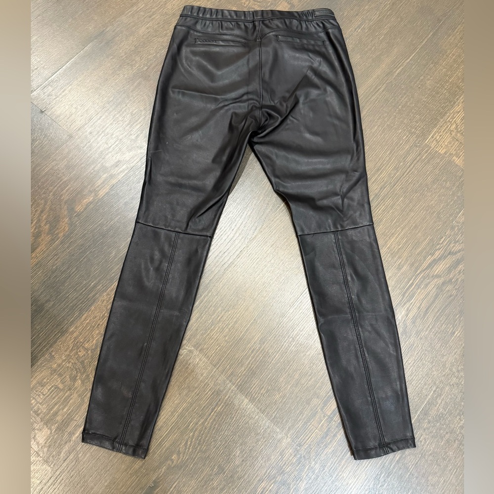BlankNYC Luxury Vegan Leather Leggings, 6 - Picture 4 of 7